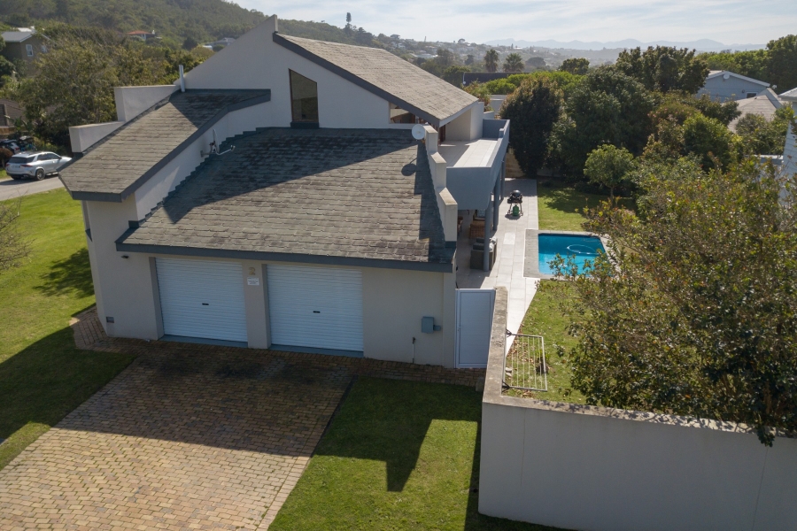 5 Bedroom Property for Sale in Seaside Longships Western Cape